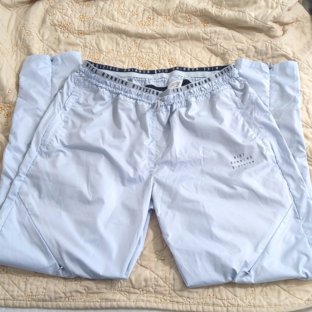 Women's Nike running division pants